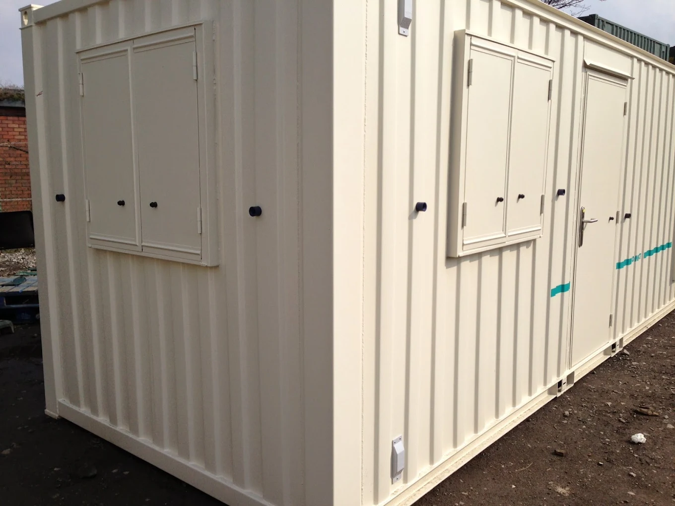 Samm hire Welfare 20 x 8